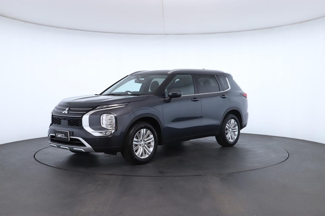 Exterior view frame 5