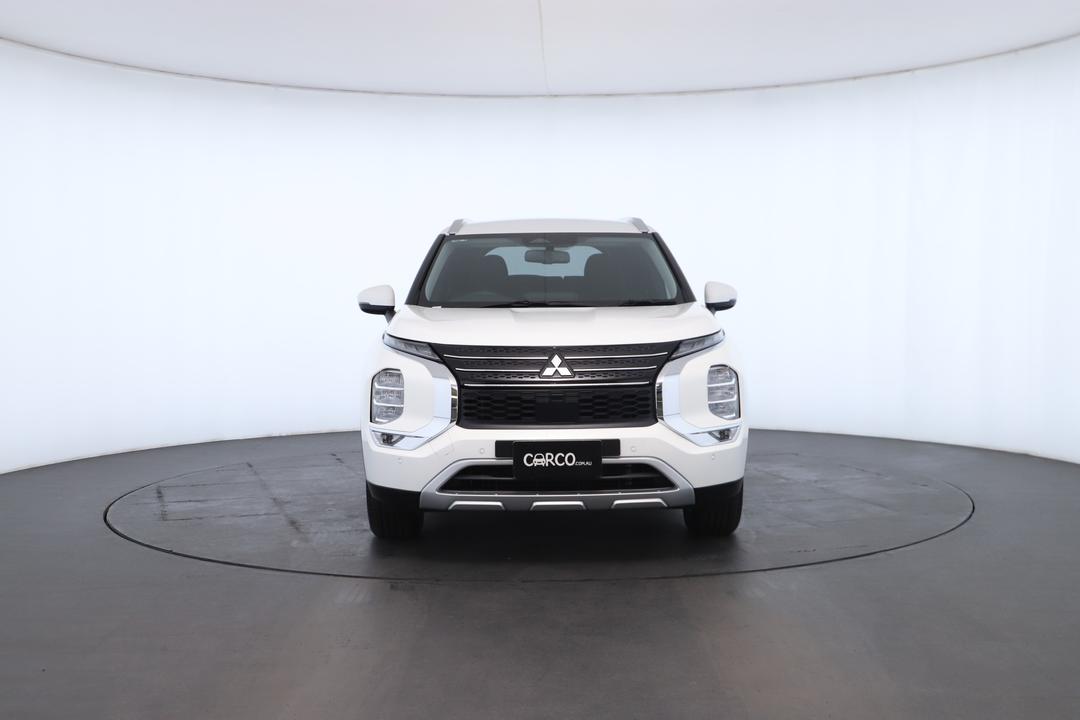 Exterior view frame 3