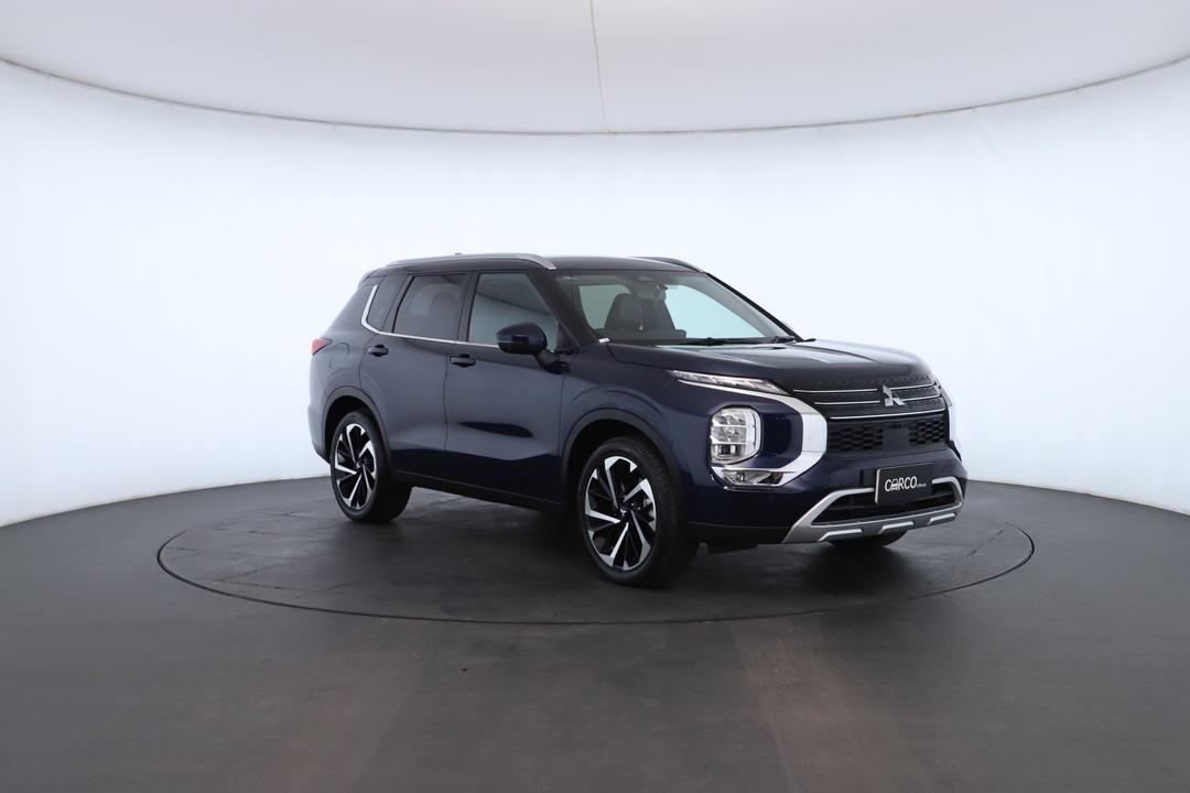 Exterior view frame 1