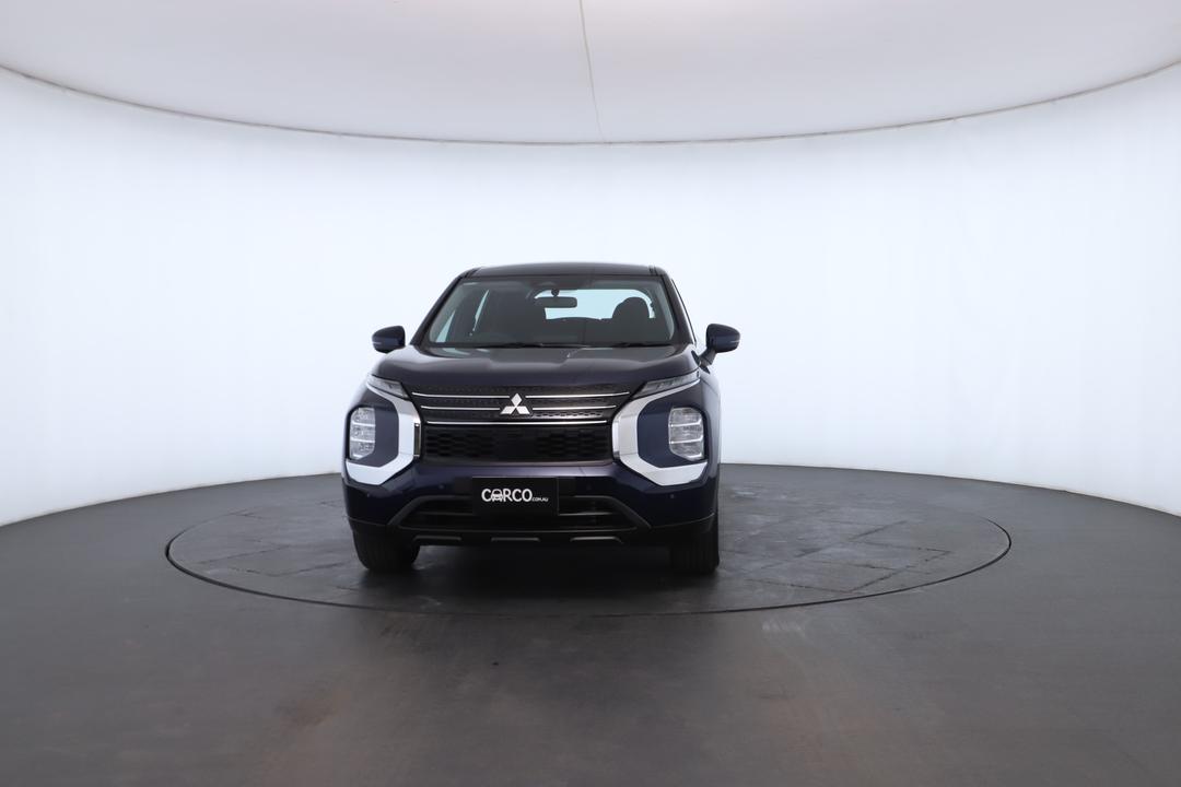 Exterior view frame 3