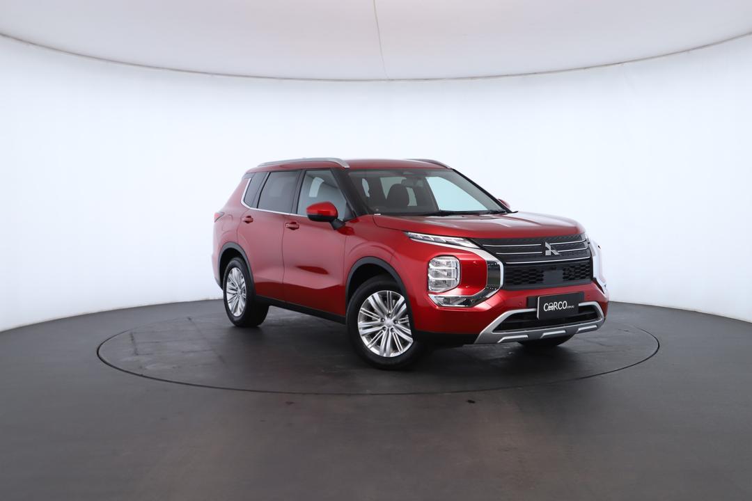 Exterior view frame 0