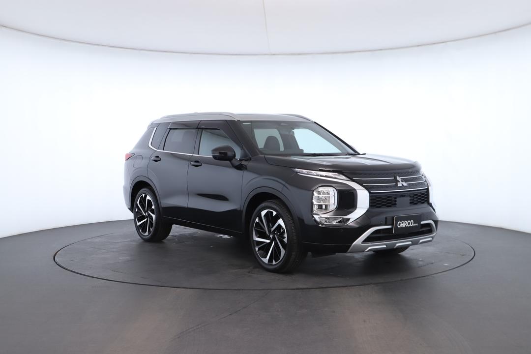 Exterior view frame 1