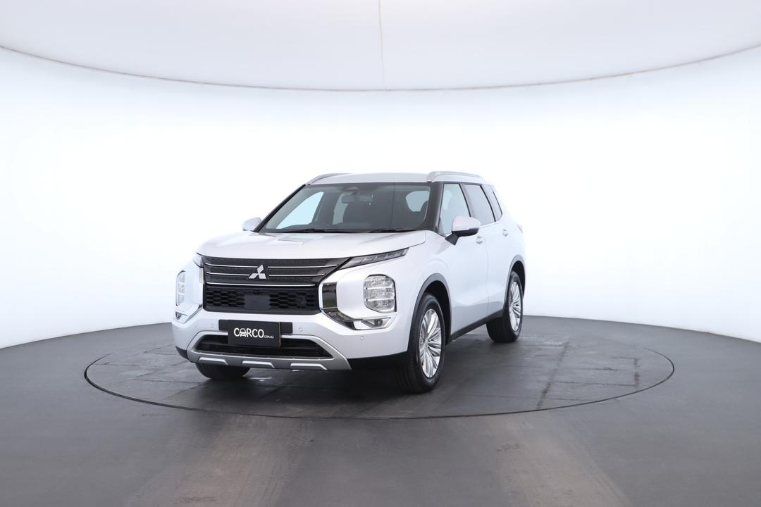 Exterior view frame 4