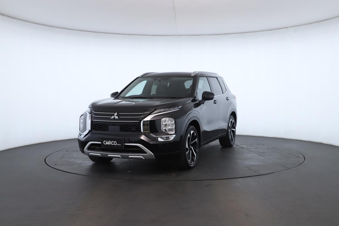 Exterior view frame 4