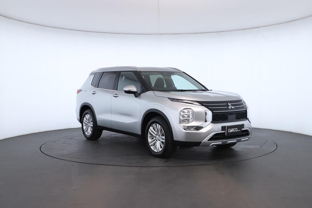 Exterior view frame 1