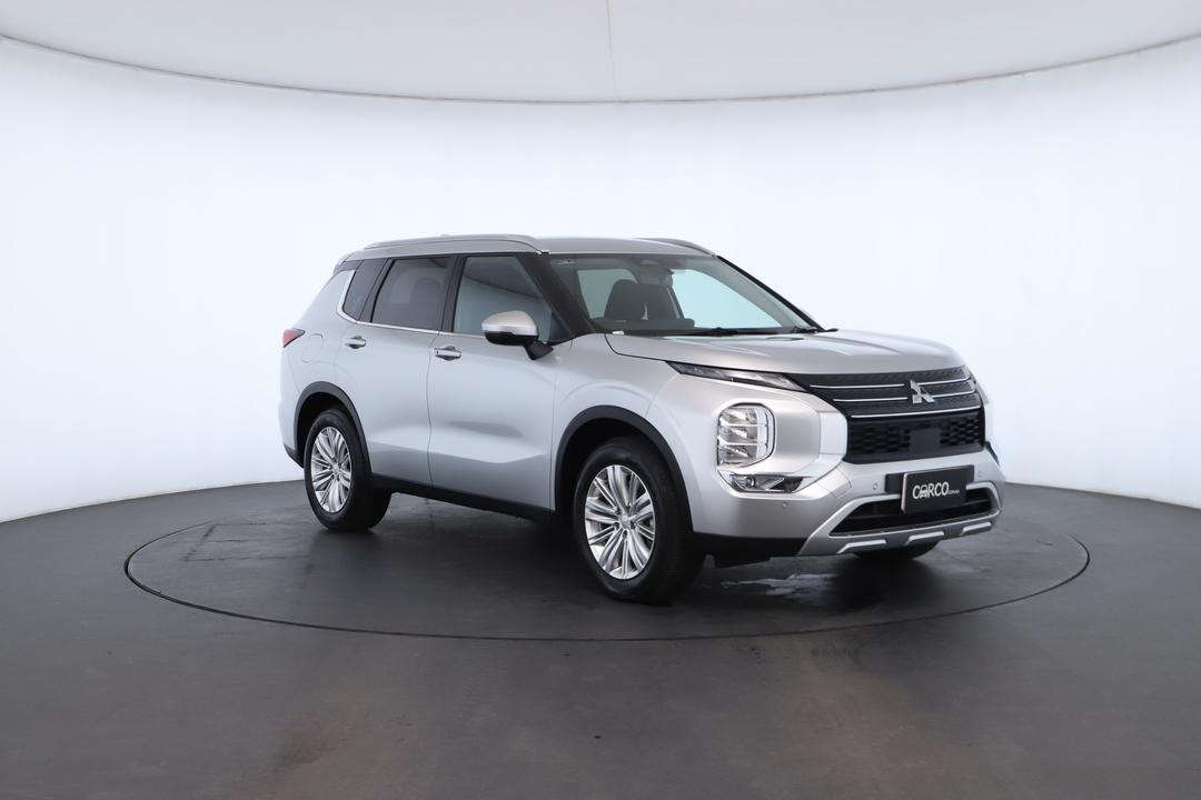 Exterior view frame 1