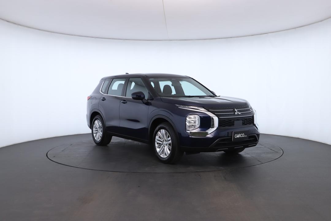 Exterior view frame 1