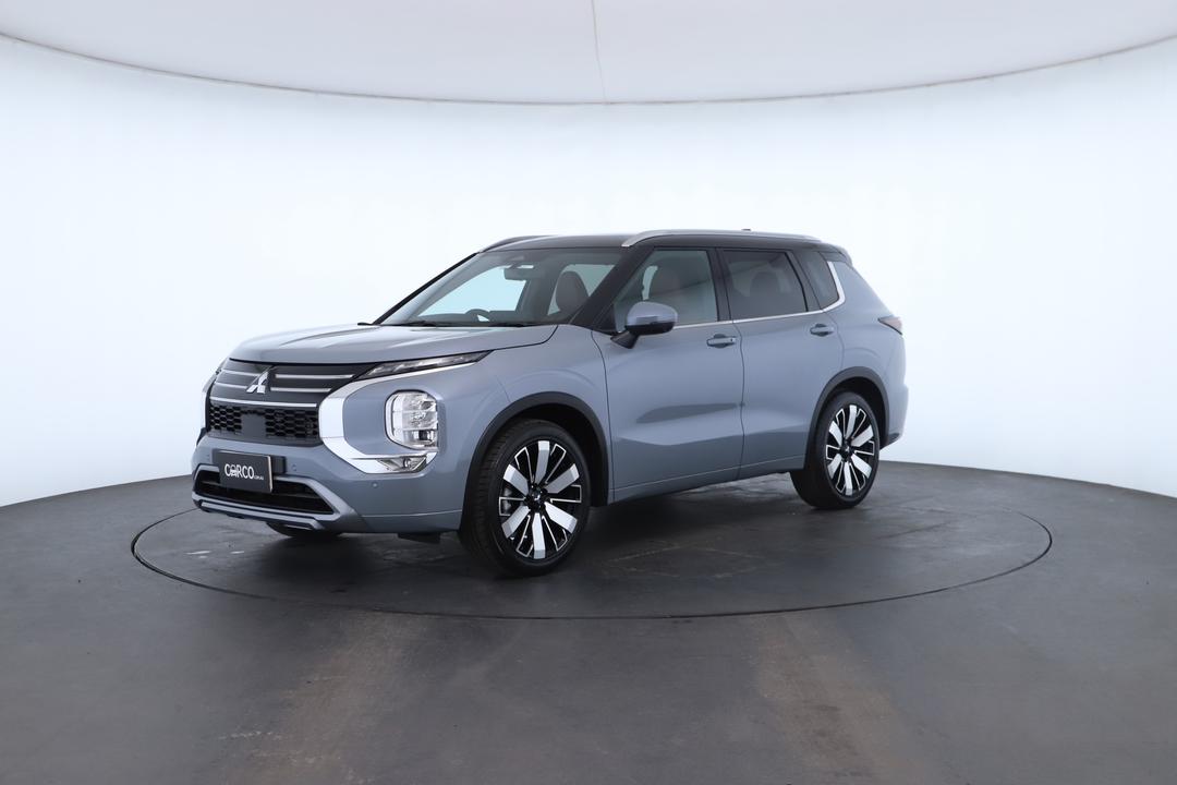 Exterior view frame 5