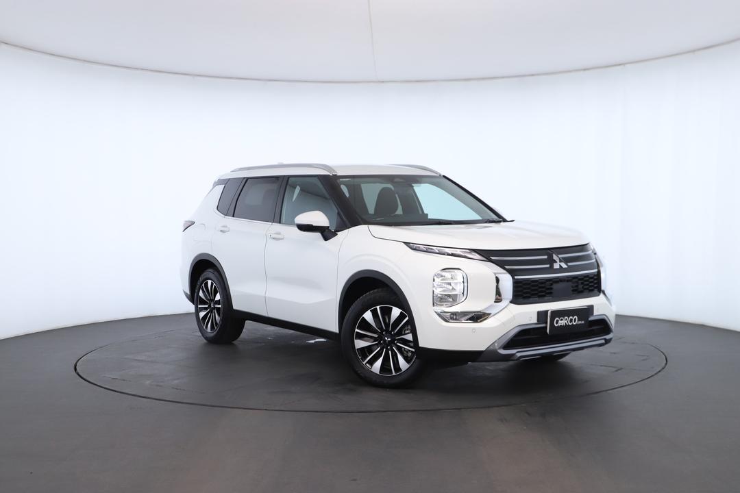 Exterior view frame 0