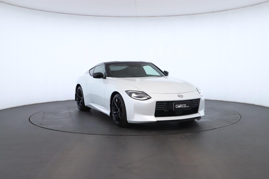 Exterior view frame 1