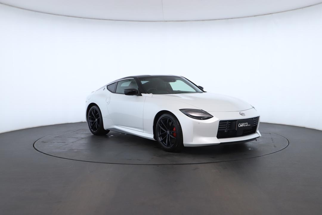 Exterior view frame 1