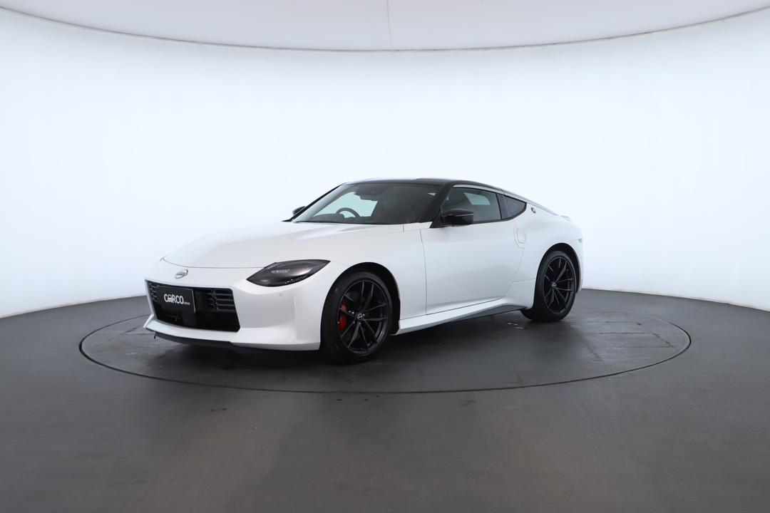 Exterior view frame 5