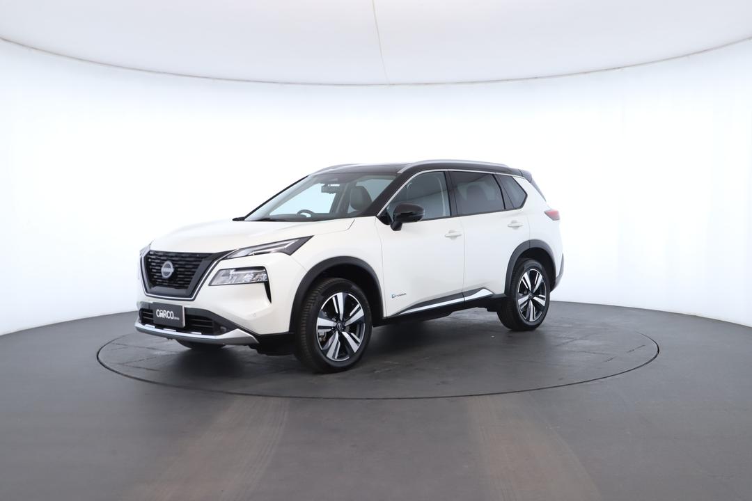 Exterior view frame 5