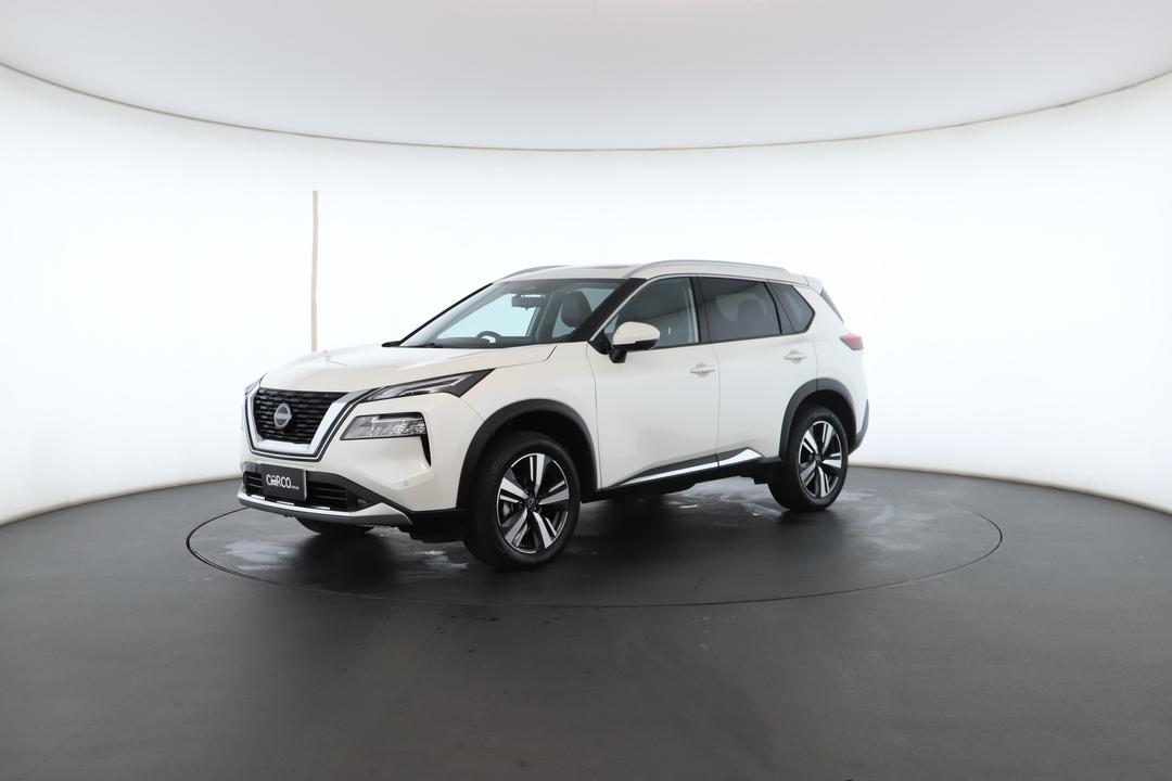 Exterior view frame 5