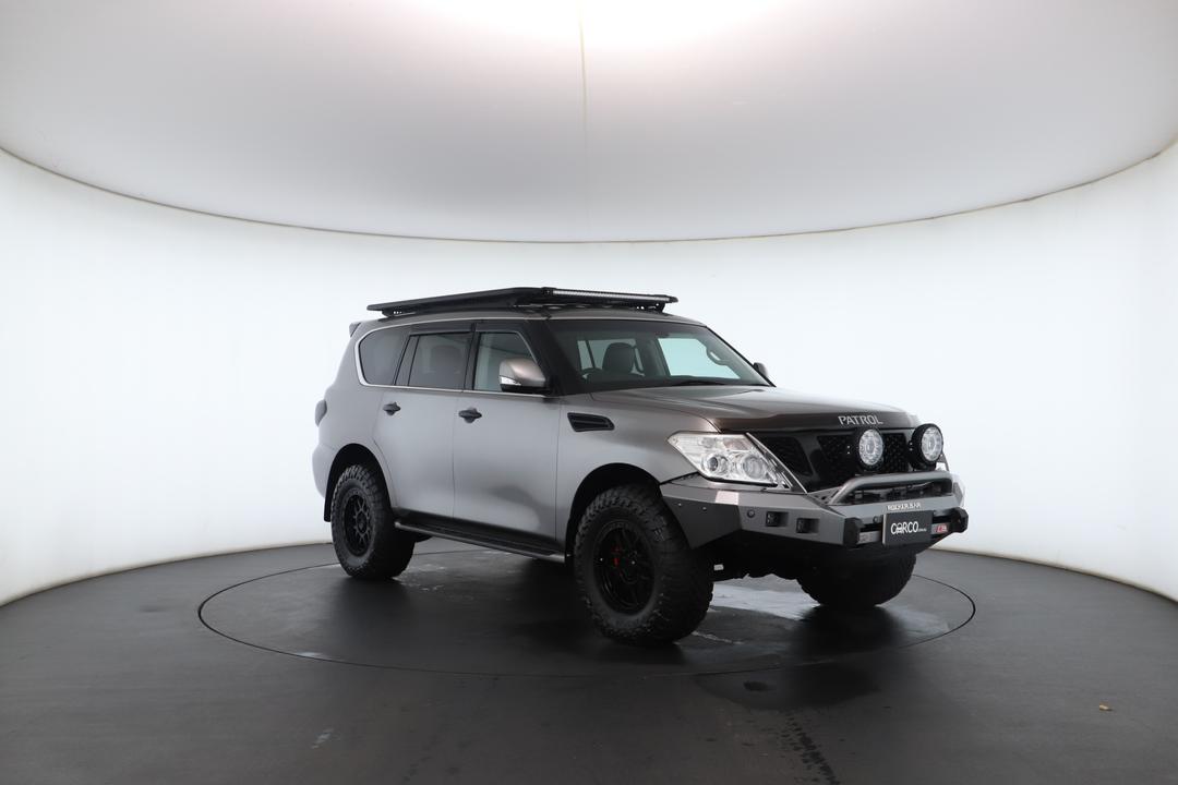 Exterior view frame 1