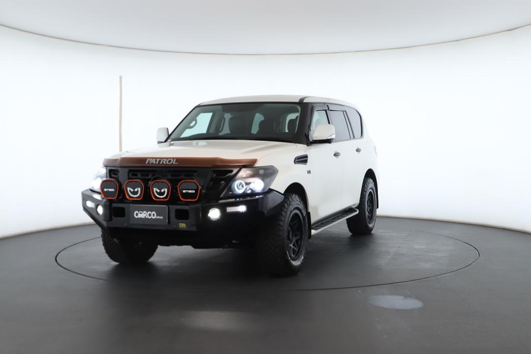 Exterior view frame 4