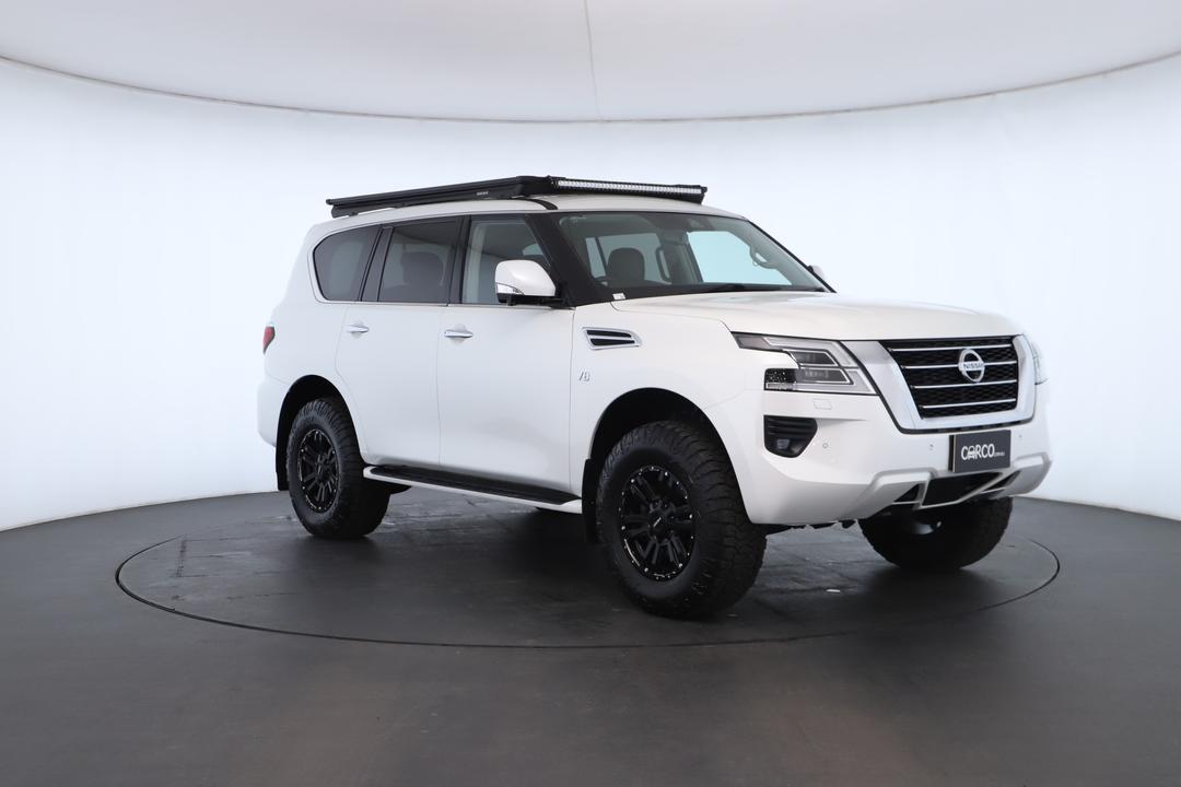 Exterior view frame 1