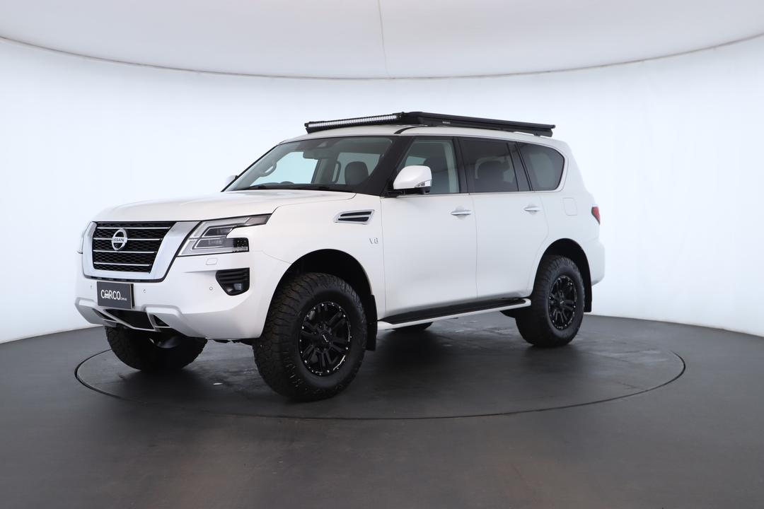 Exterior view frame 5