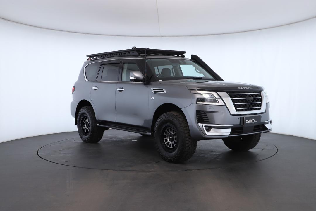 Exterior view frame 1