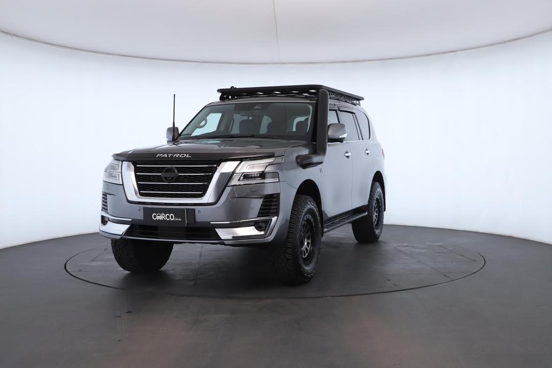 Exterior view frame 4