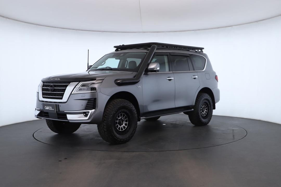 Exterior view frame 5