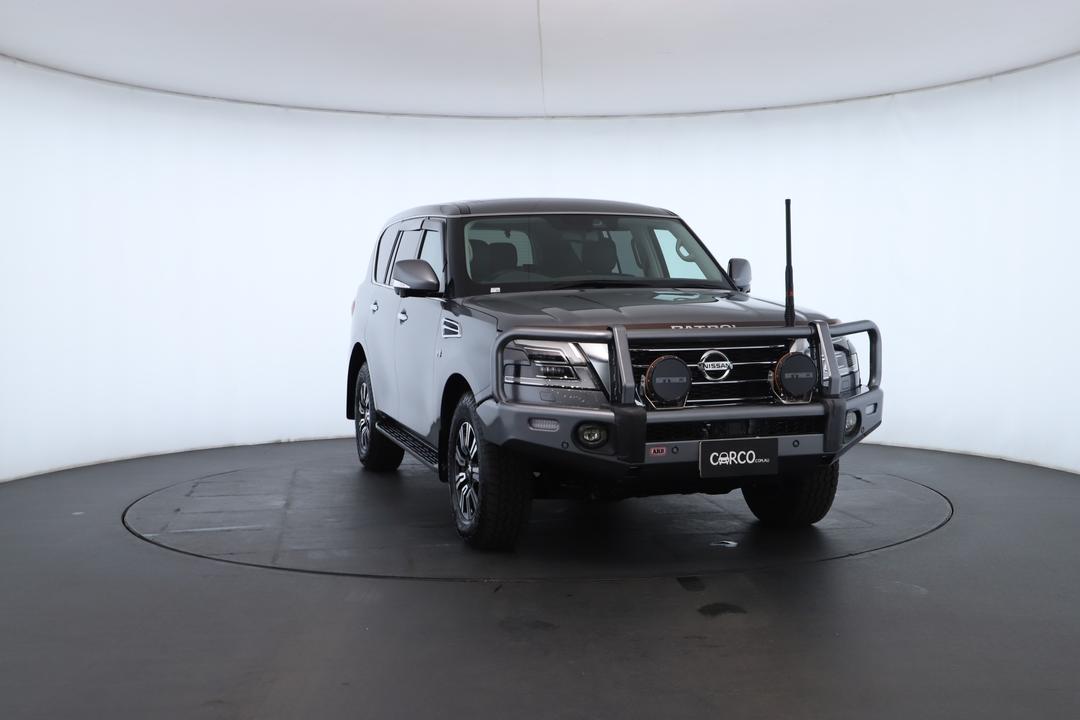 Exterior view frame 2