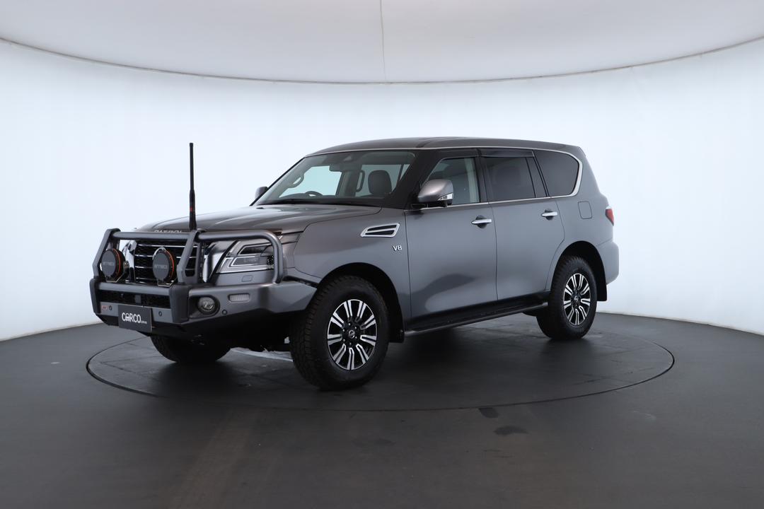 Exterior view frame 5