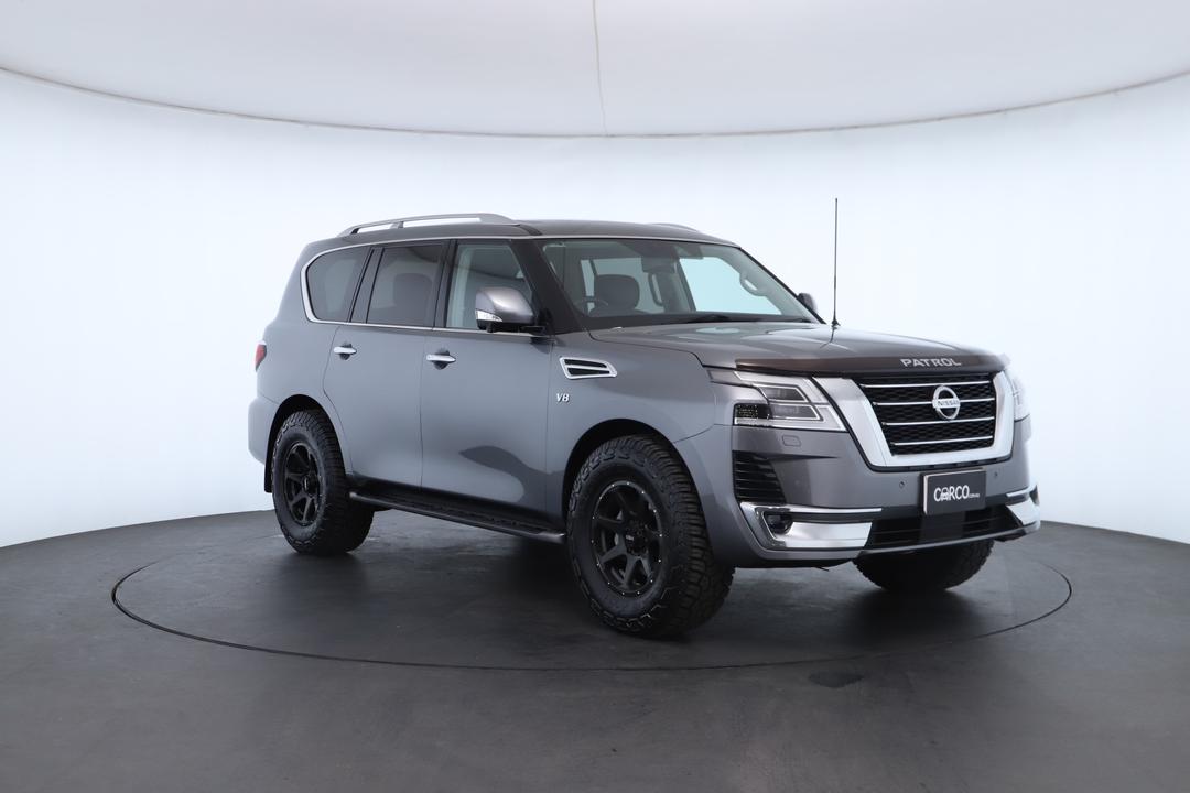 Exterior view frame 1