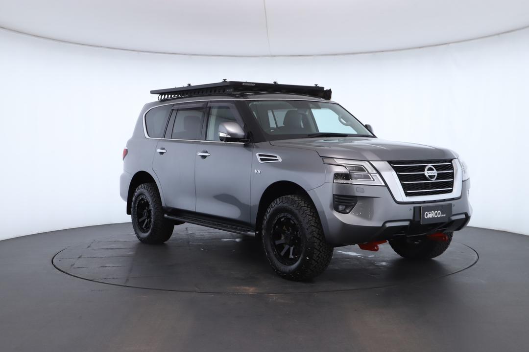 Exterior view frame 1