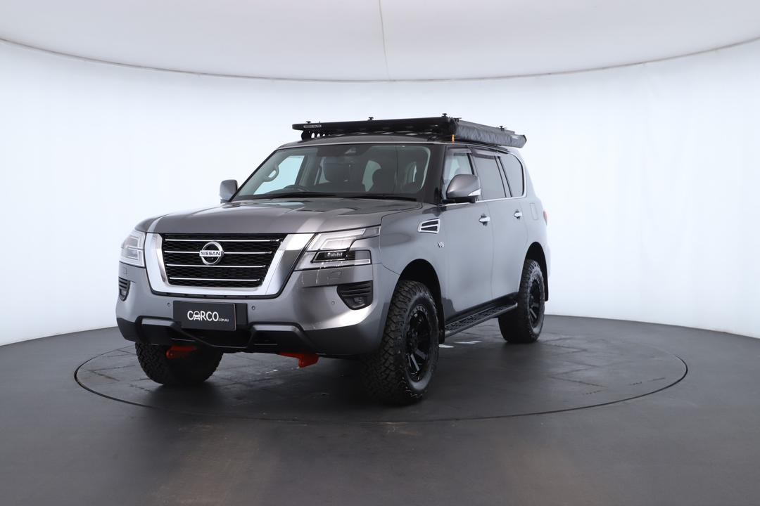 Exterior view frame 4