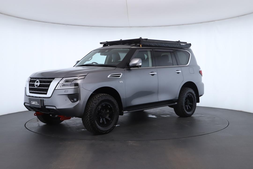 Exterior view frame 5