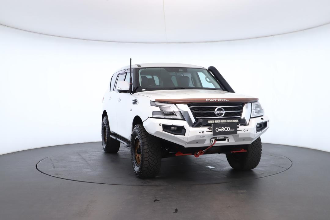 Exterior view frame 2