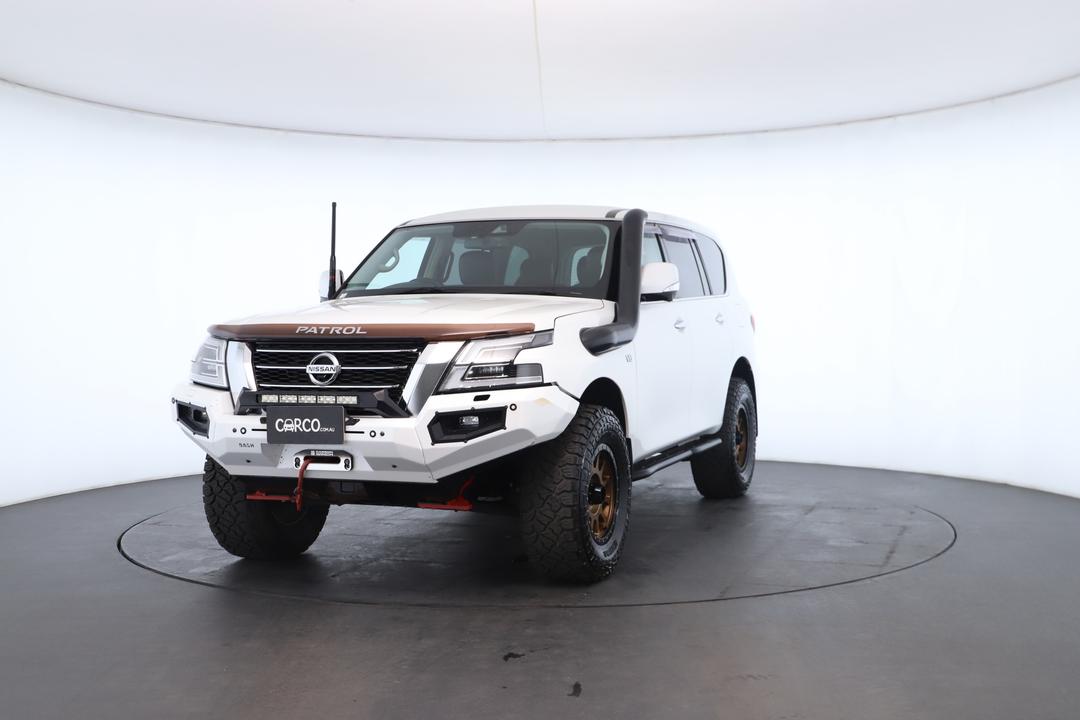 Exterior view frame 4