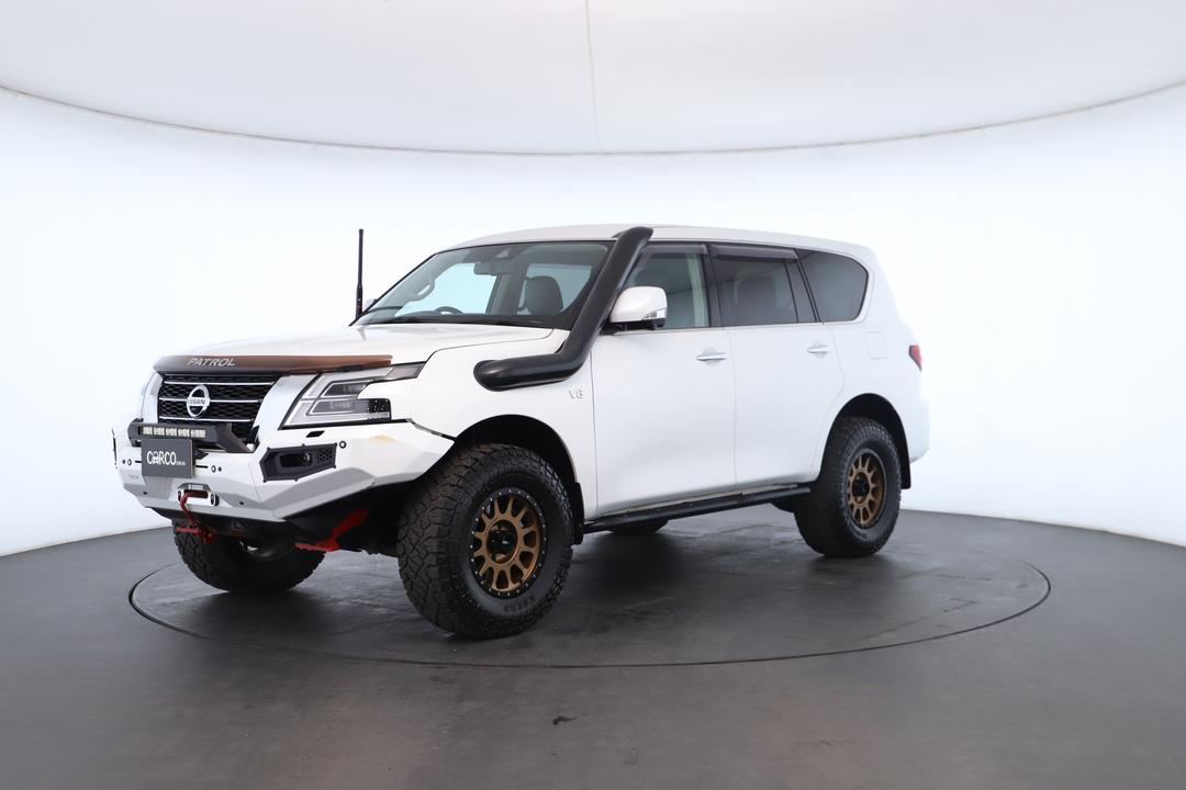 Exterior view frame 5