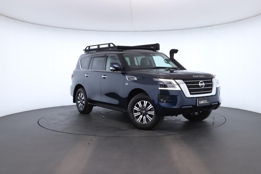 Exterior view frame 0