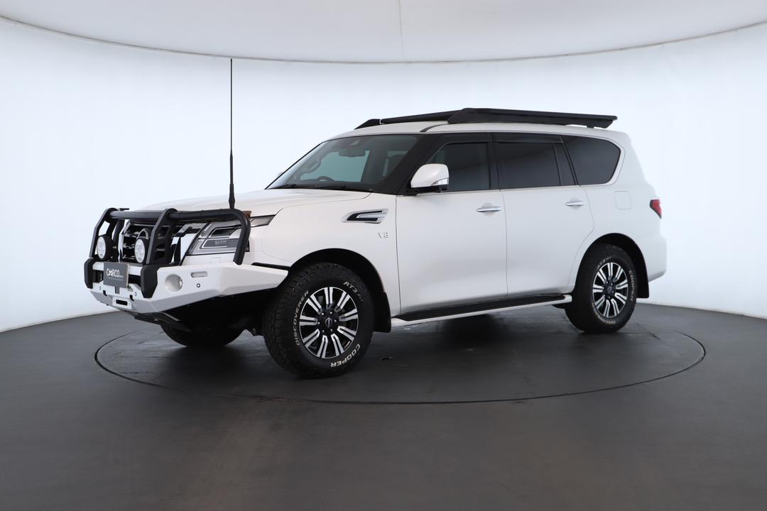 Exterior view frame 5