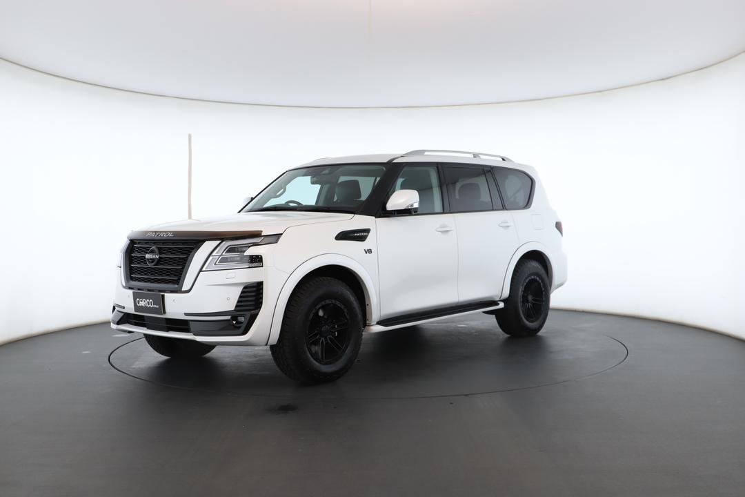 Exterior view frame 5