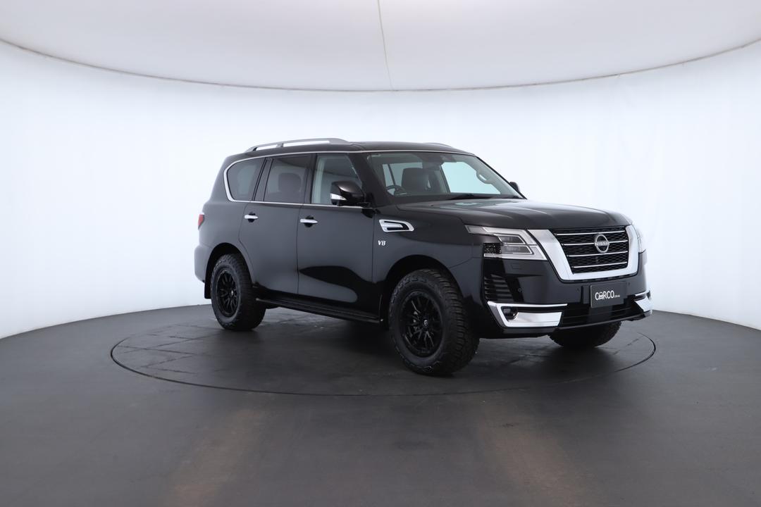 Exterior view frame 1