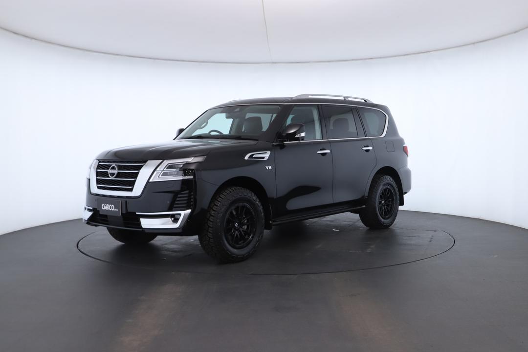 Exterior view frame 5