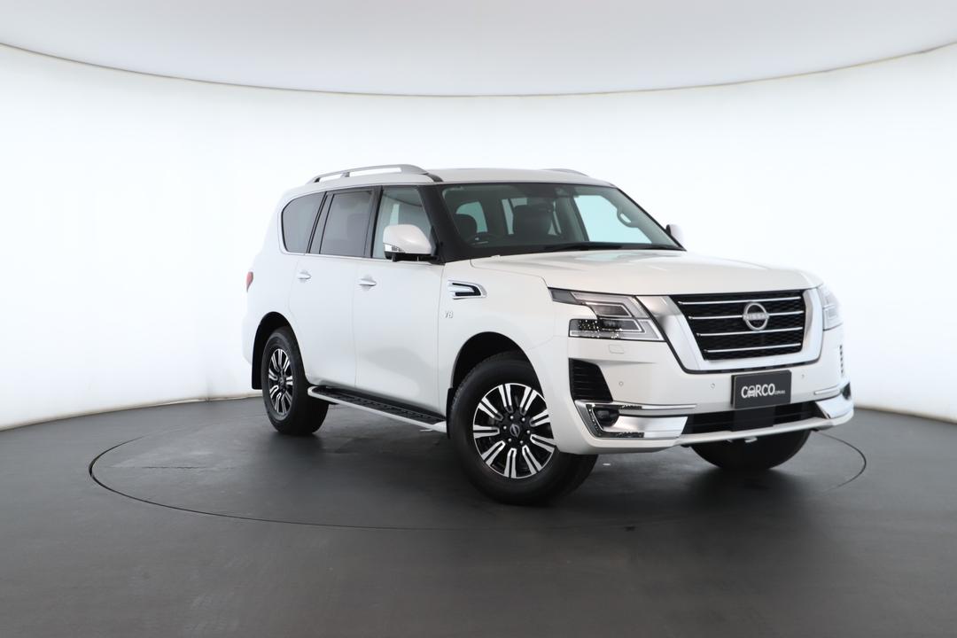 Exterior view frame 0