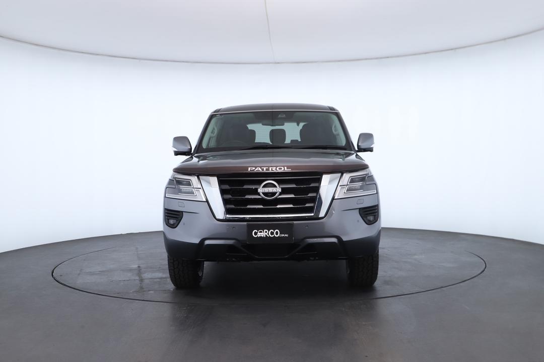 Exterior view frame 5