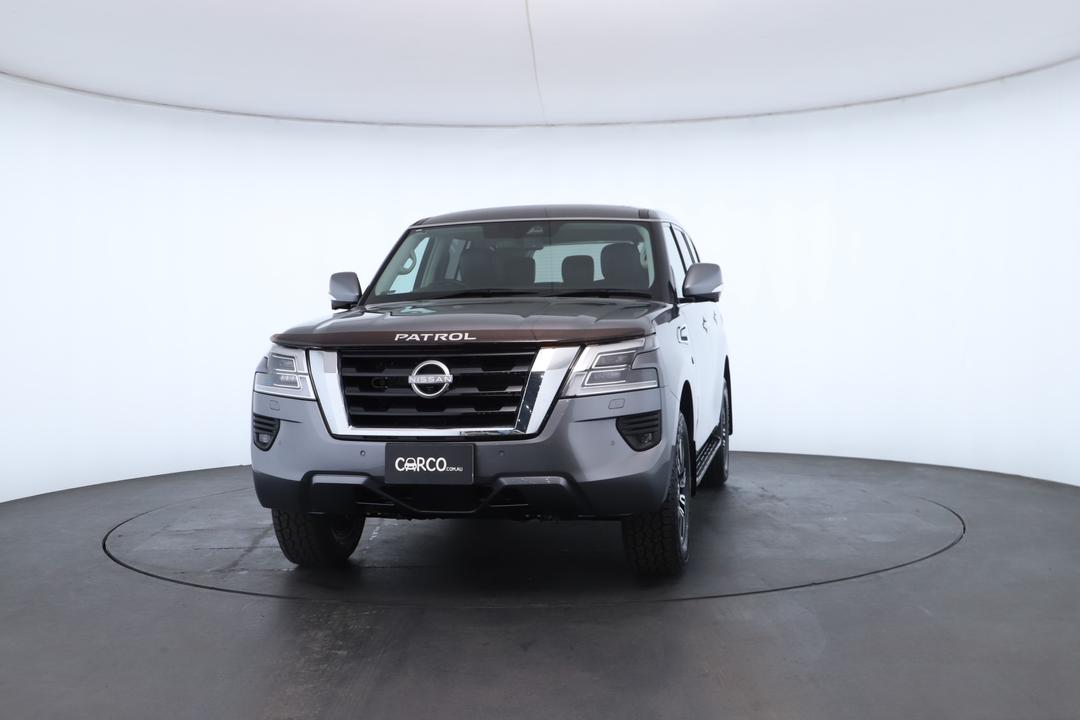 Exterior view frame 6