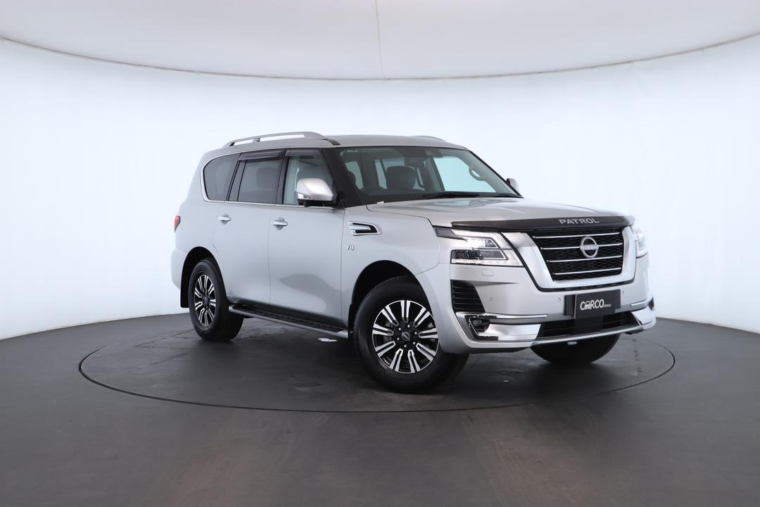 Exterior view frame 0