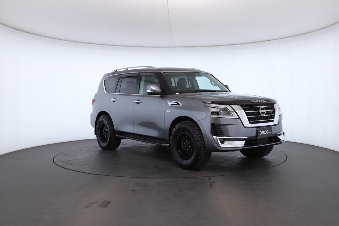 Exterior view frame 1