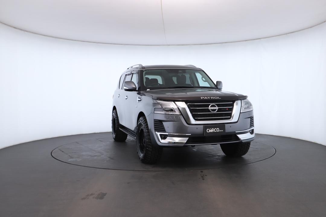 Exterior view frame 2