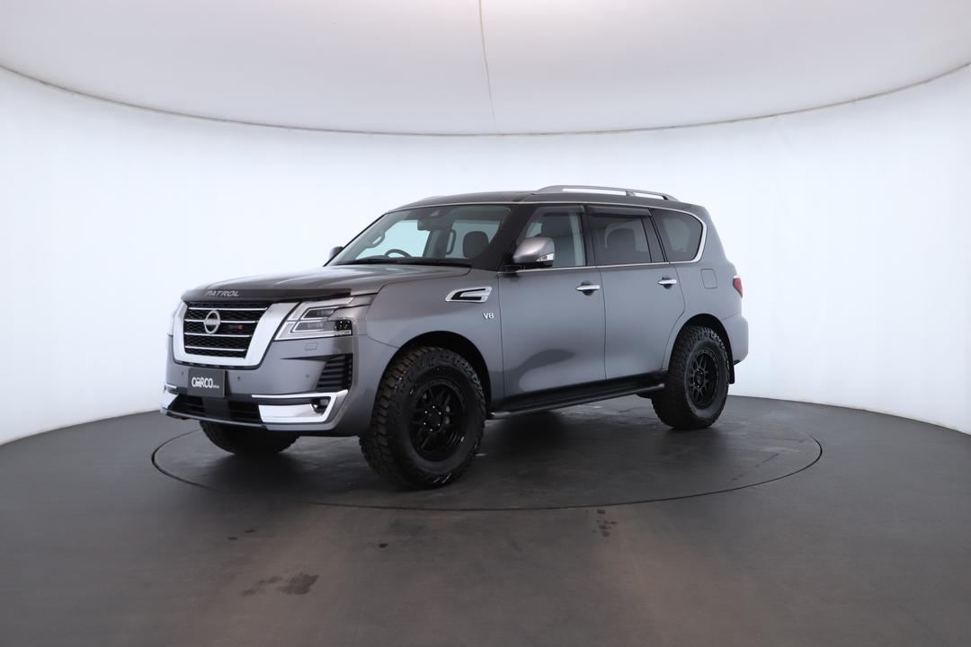 Exterior view frame 5