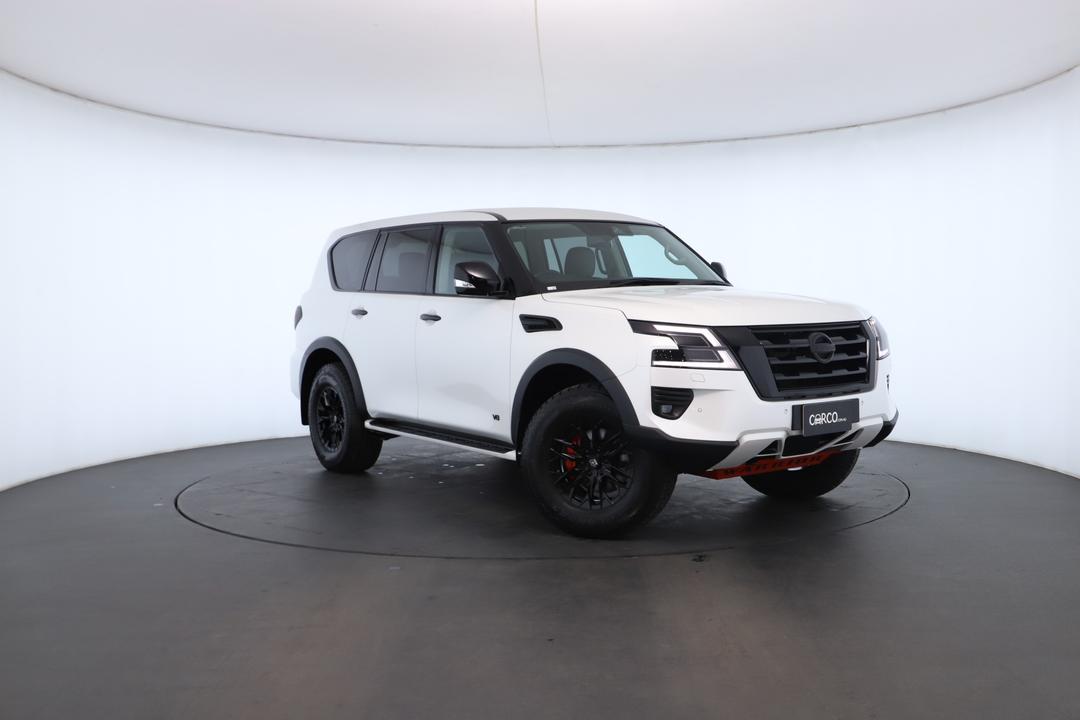 Exterior view frame 0