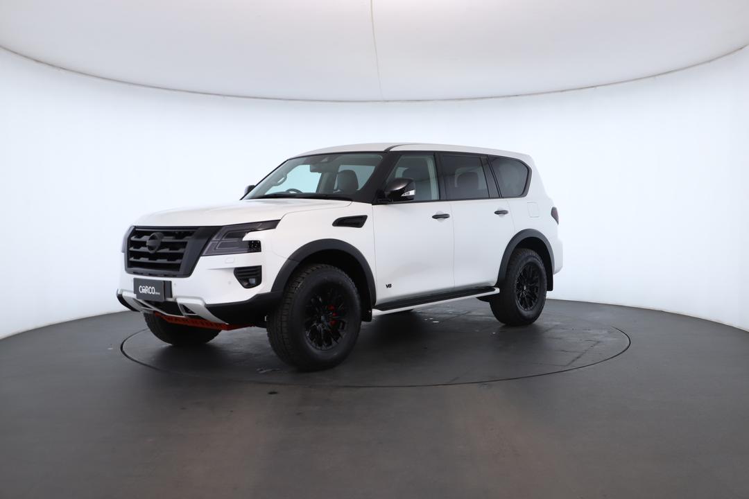 Exterior view frame 5