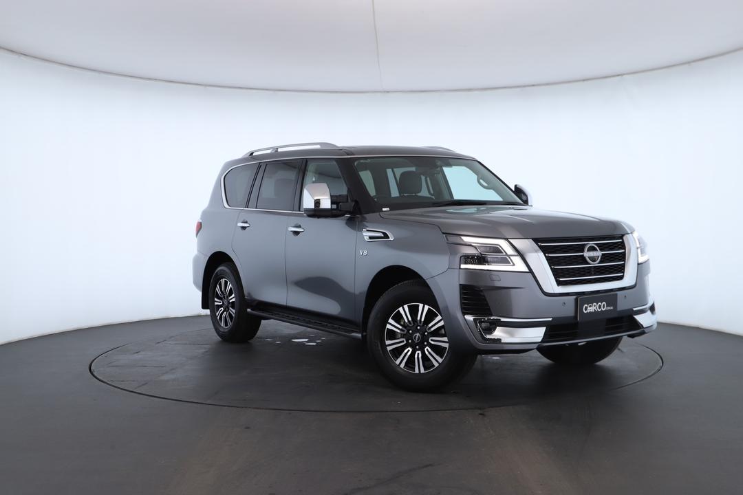 Exterior view frame 0