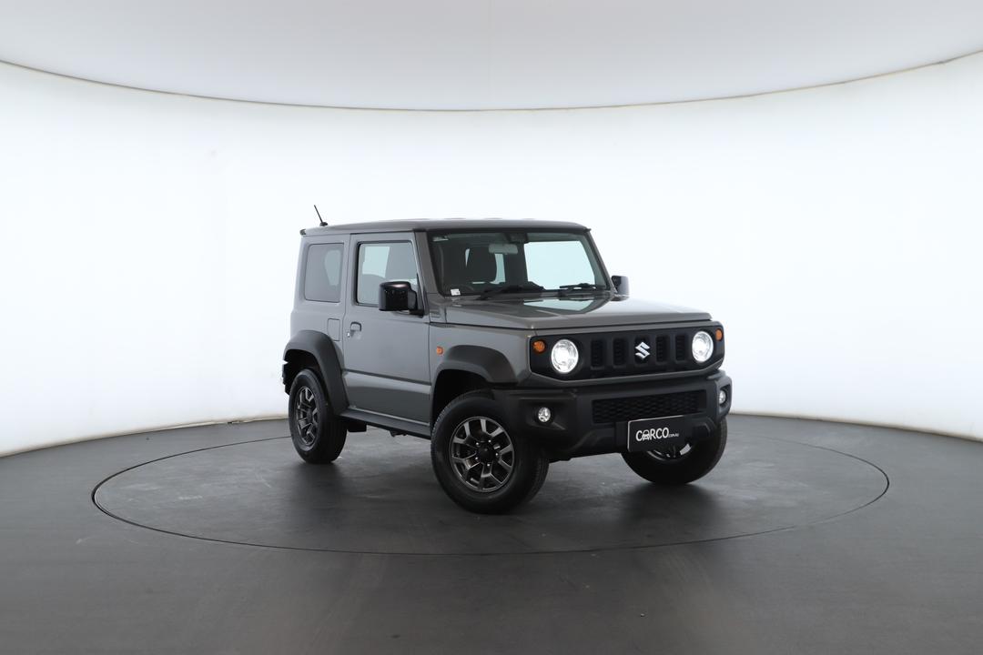 Exterior view frame 0